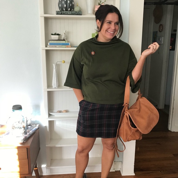 Meet your Posher, Lisa - Picture 5 of 5